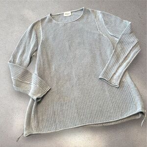 WRAP LONDON Icy Lavender Blue Crochet Crew Neck Sweater, w/ Side Zippers Size 12